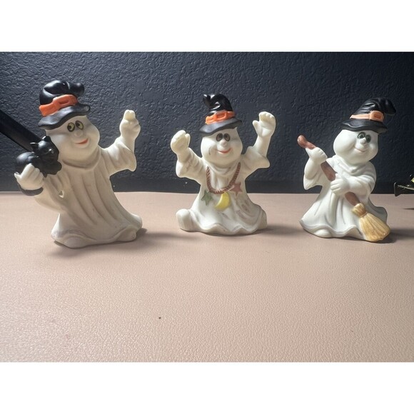 Vintage Brinn's Porcelain 3 Ghost Halloween Figurine Set - Picture 1 of 4